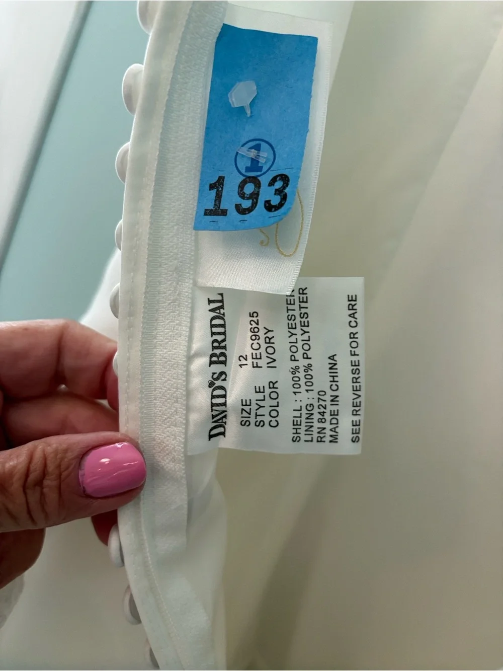 David's Bridal Ivory Floral Appliqué A-Line Dress - Picture 7 of 14